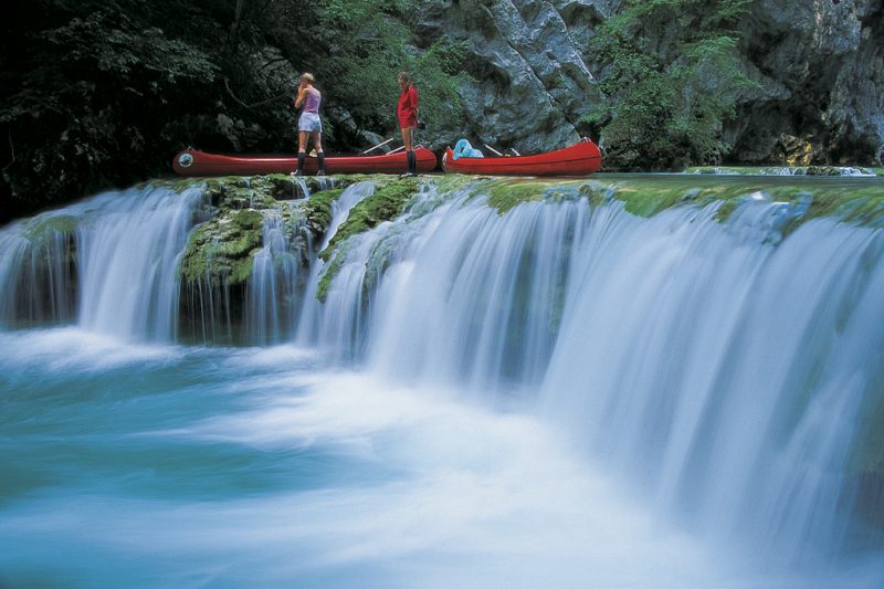 mrežnica, mreznica, river, karlovac, canyon, waterfalls, croatia, boat, canoe