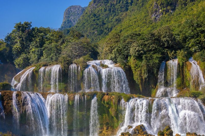 Experience the Majestic Beauty of Ban Gioc/Detian Waterfall! - World Rivers